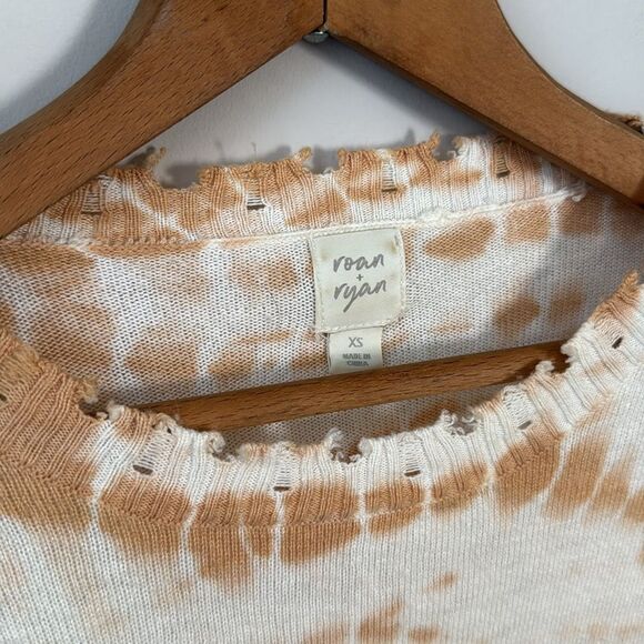 Evereve Roan + Ryan XS Cream/Rust Tie Dye Pullover Raw Hem Sweater - Picture 4 of 10
